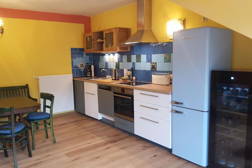 Casa Barzen - Stilvoll Urlauben An Der Mosel Apartment Райл Екстериор снимка