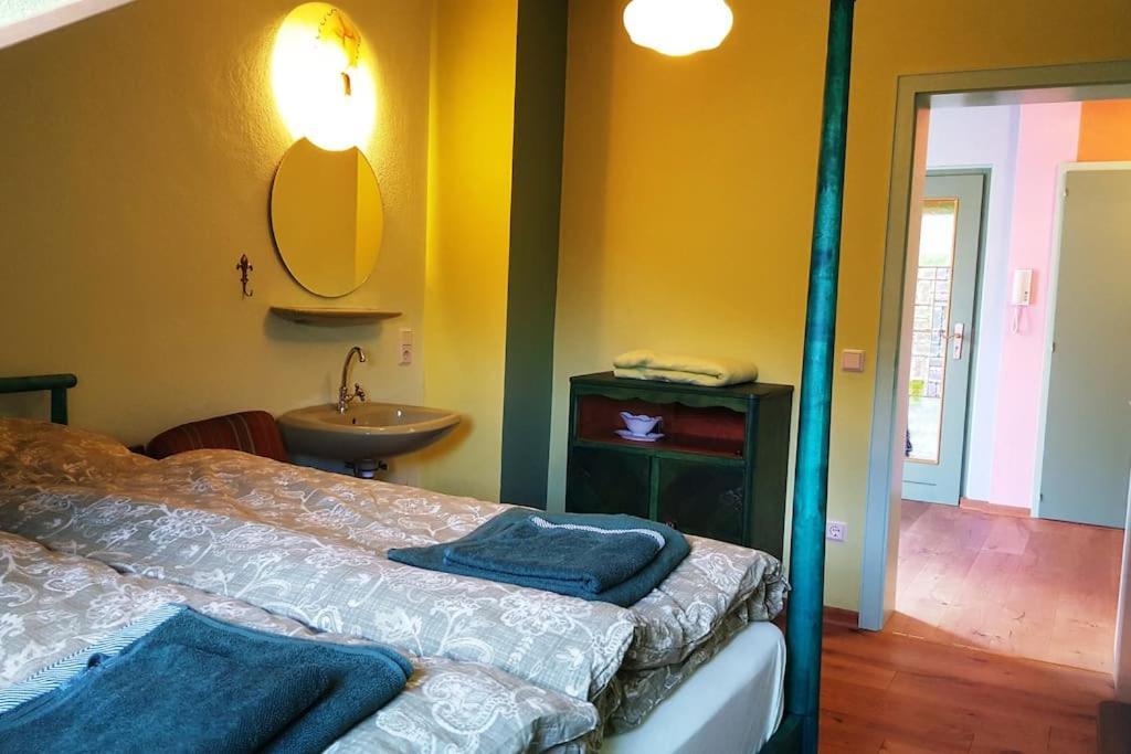 Casa Barzen - Stilvoll Urlauben An Der Mosel Apartment Райл Екстериор снимка